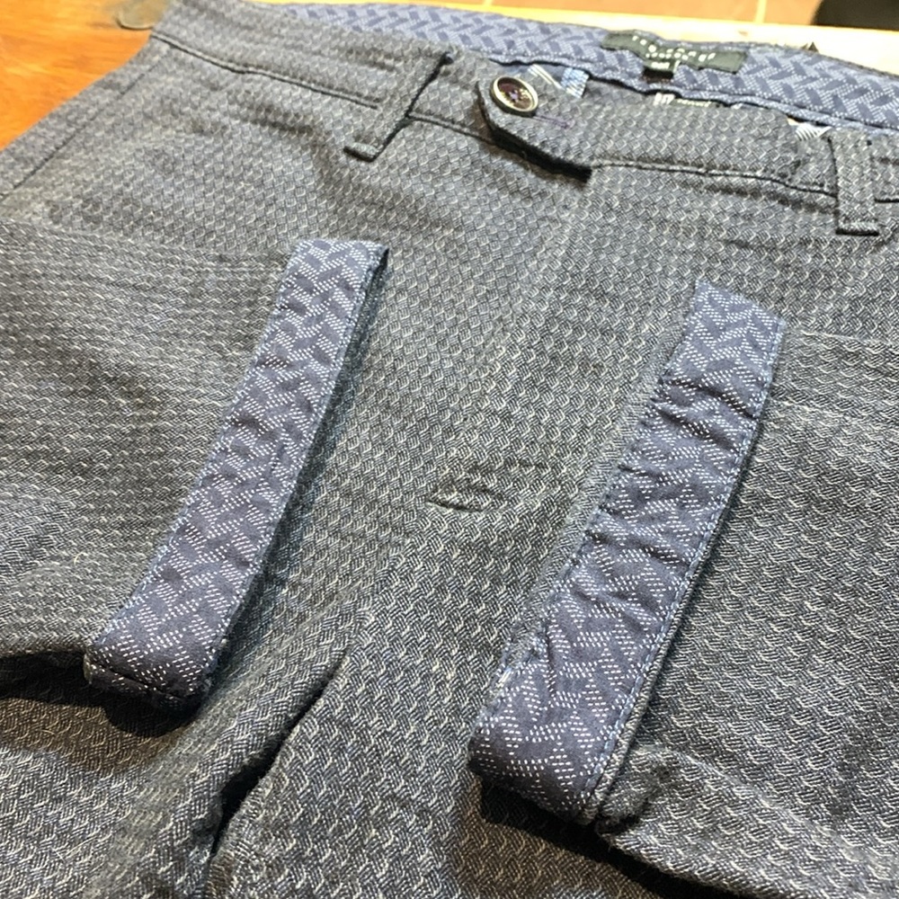 Ted Baker 30R Twill Weave Microprint Chino’s in Charcoal / Navy Lapaz
